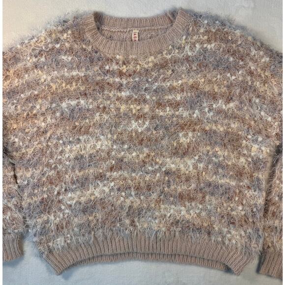 Anthropologie Raga Emberly Beige Pink Fuzzy Eyelash Crewneck Sweater M - Picture 9 of 11